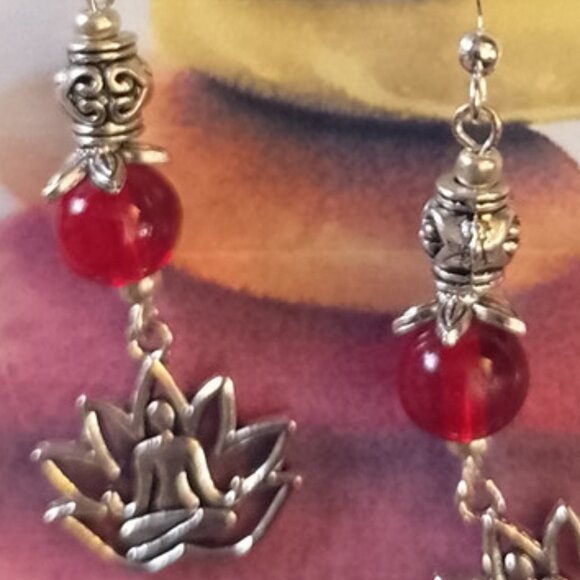 YOGA EARRINGS, Silvery BALI BEADS, RED Accents - Picture 3 of 8